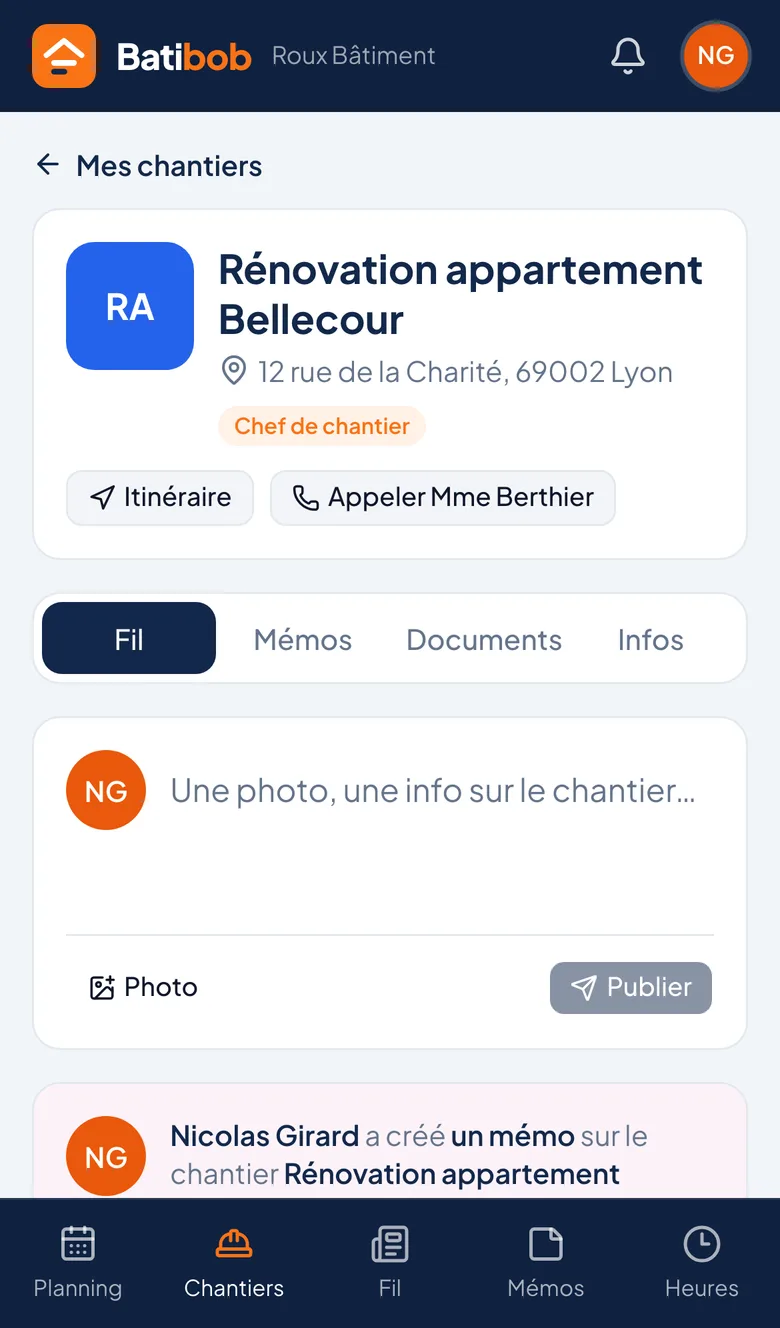 Fiche chantier sur le téléphone : fil, mémos, documents